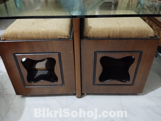4 stool glass top table